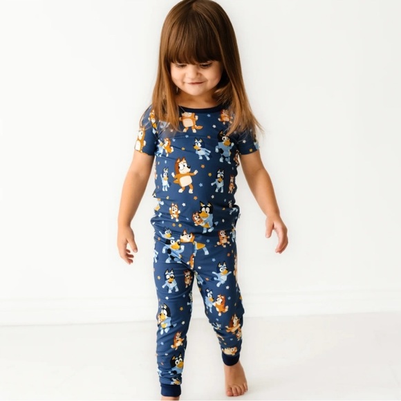 Little Sleepies Bluey two piece short sleeve pajama set 2T - Picture 3 of 3
